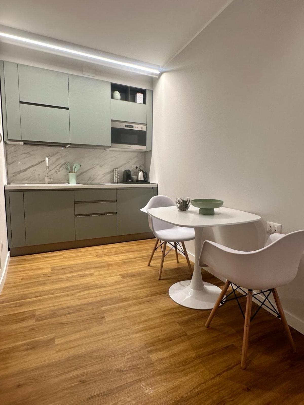 The Captain'S Apartments Sirocco - City Center Leonardo Academy سيستو كالينْدي المظهر الخارجي الصورة